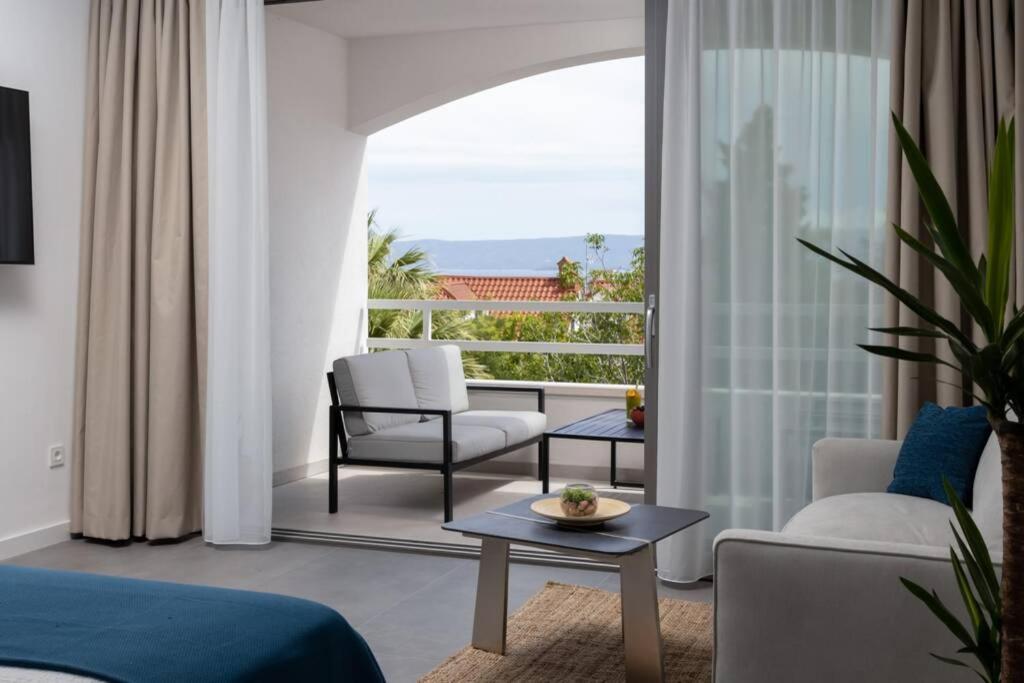 Holiday In Bol **** Blue Bagian luar foto